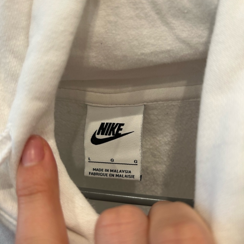 White Nike sweatshirt - Picture 4 of 4